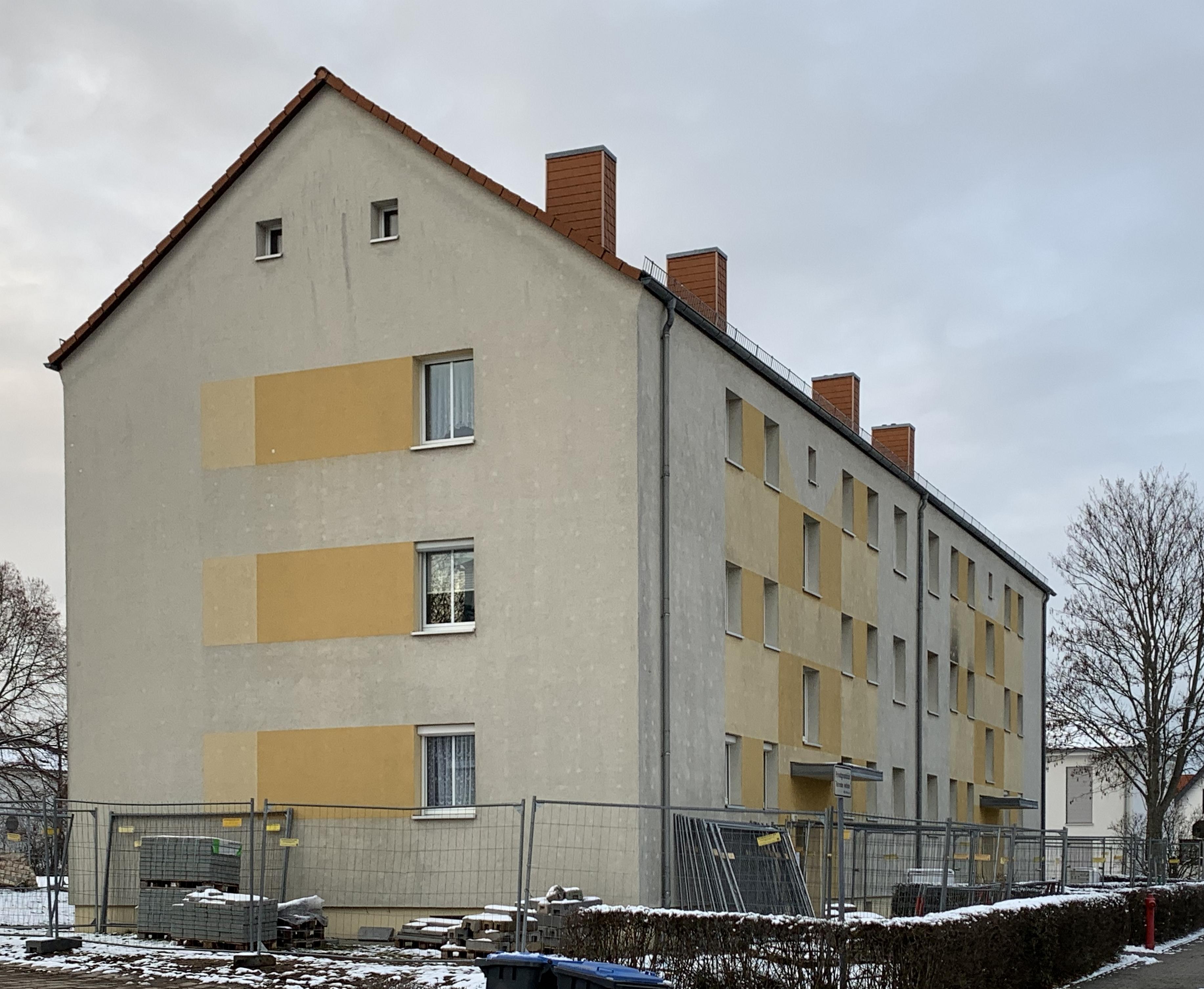 Blick auf die zu Sanierende Fasade An der Mühle 13-15.